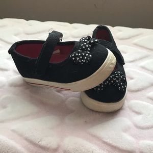 Toddler canvas shoes